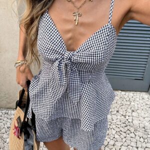 Conjunto de shorts y blusa de tirantes
