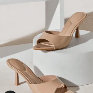 Zapatos descalzados de tacón fino